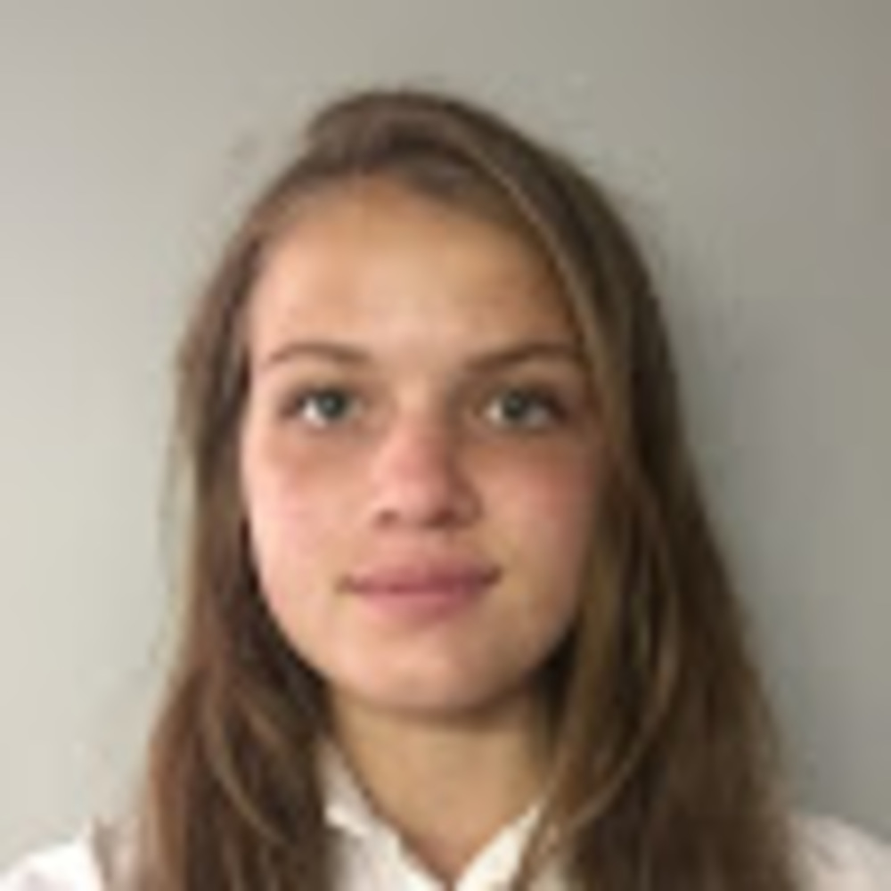 Meet your Posher, Emilia